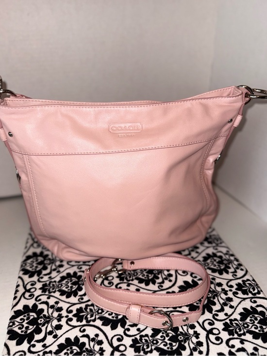 Coach Handbags - Coach Zoe Blush Pink Leather Crossbody Bag/Hobo
